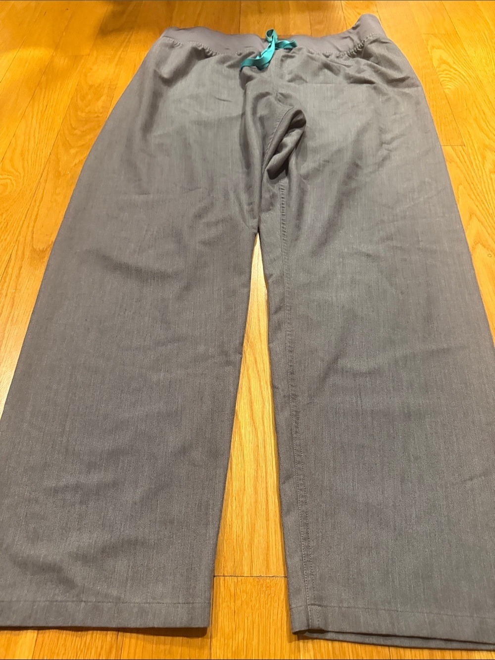 Figs womens Livingston straight-leg color graphite pants size XXL .